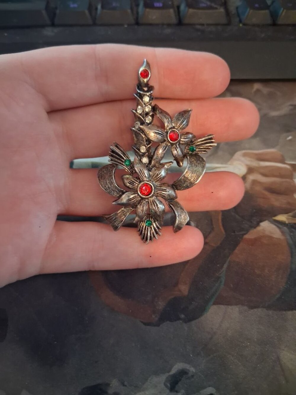 Vintage Beatrix Christmas Candle brooch